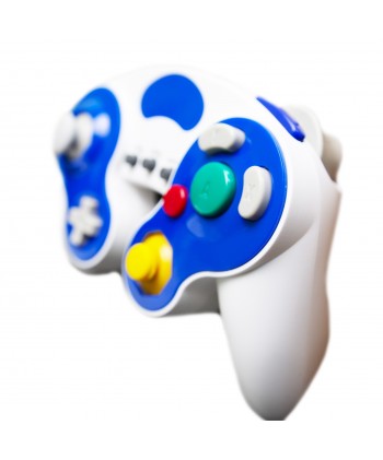 Nintendo GameCube Joypad, White and Blue. button view.